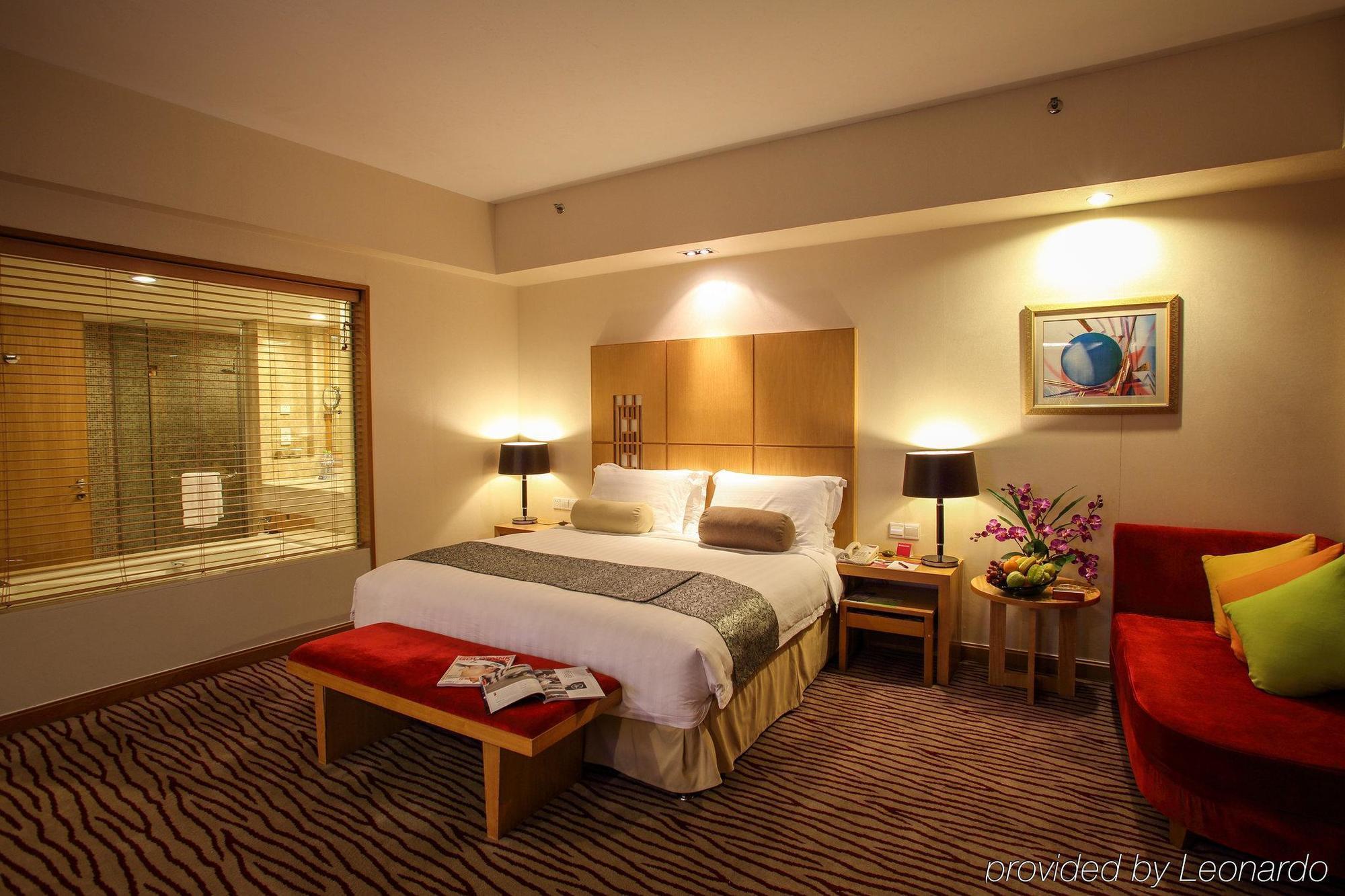 Crowne Plaza Zhanjiang Kang Yi, An Ihg Hotel Esterno foto