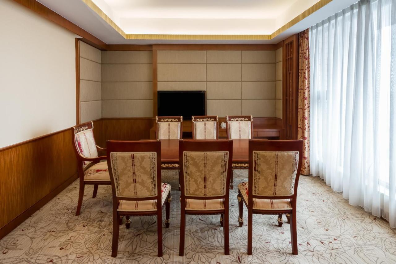 Crowne Plaza Zhanjiang Kang Yi, An Ihg Hotel Esterno foto