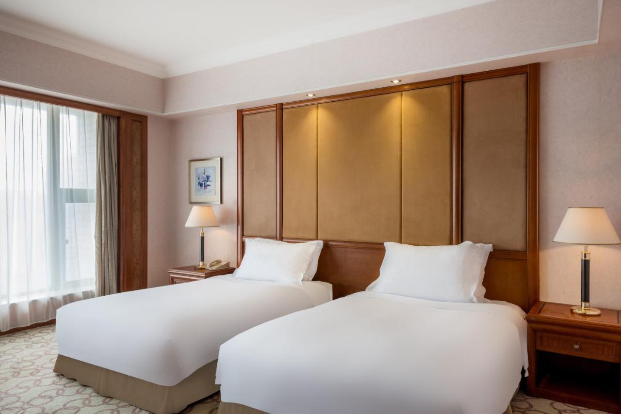 Crowne Plaza Zhanjiang Kang Yi, An Ihg Hotel Esterno foto